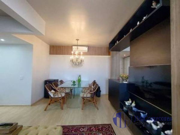 Apartamento à venda com 2 quartos, 75m² - Foto 7