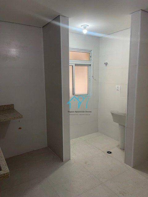 Apartamento à venda com 3 quartos, 97m² - Foto 4