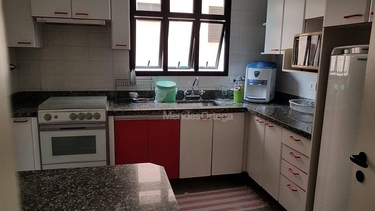 Apartamento à venda e aluguel com 3 quartos, 140m² - Foto 17