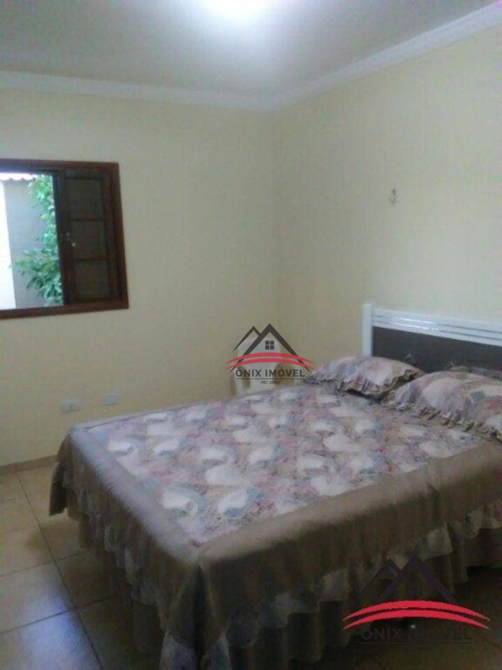 Casa de Condomínio à venda com 4 quartos, 180m² - Foto 38