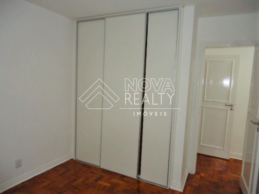 Apartamento para alugar com 3 quartos, 161m² - Foto 11