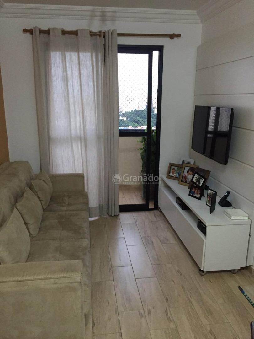 Apartamento à venda com 3 quartos, 70m² - Foto 7