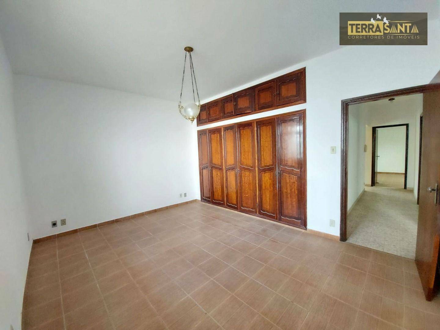 Casa à venda com 3 quartos, 260m² - Foto 10