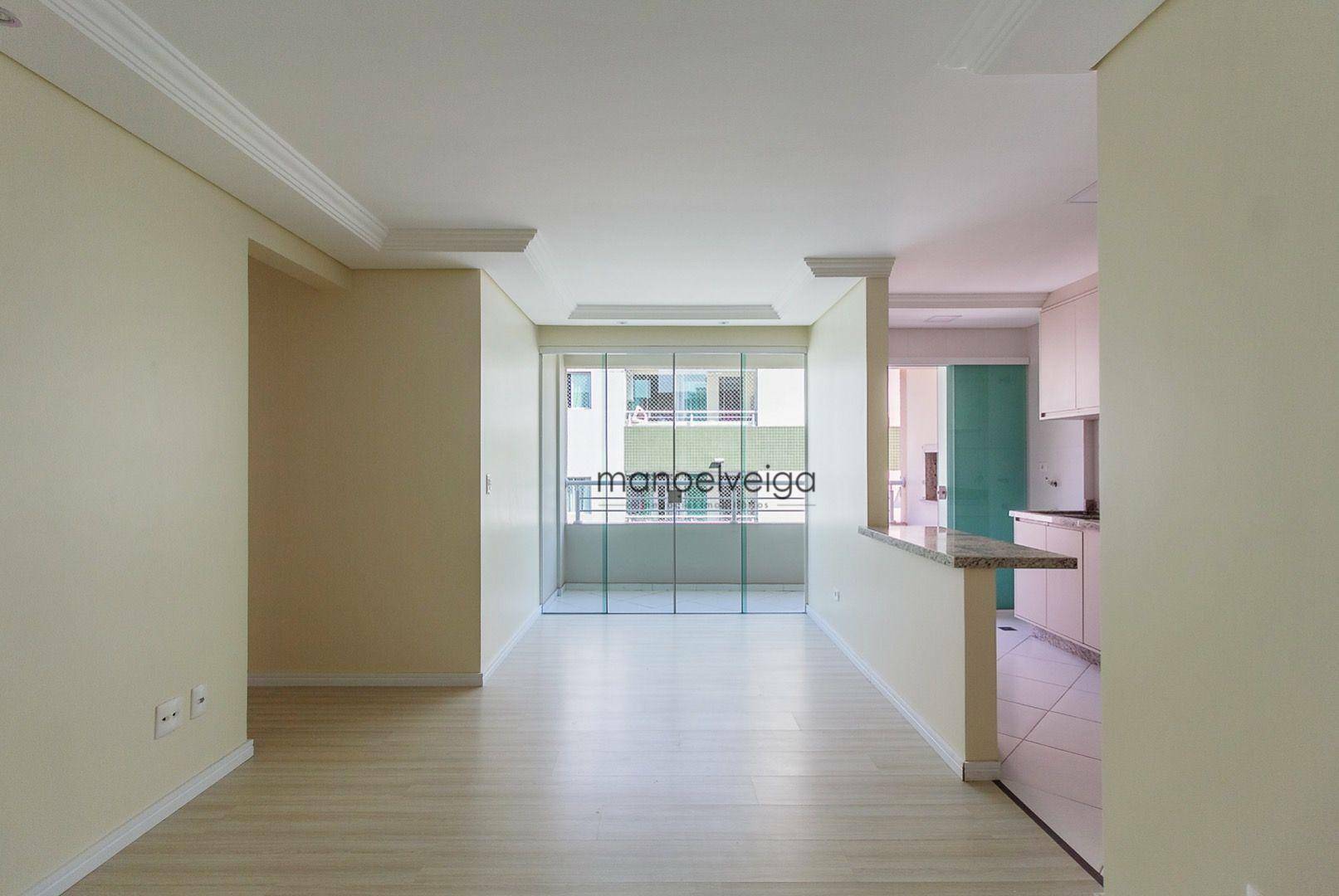 Apartamento para alugar com 3 quartos, 73m² - Foto 1