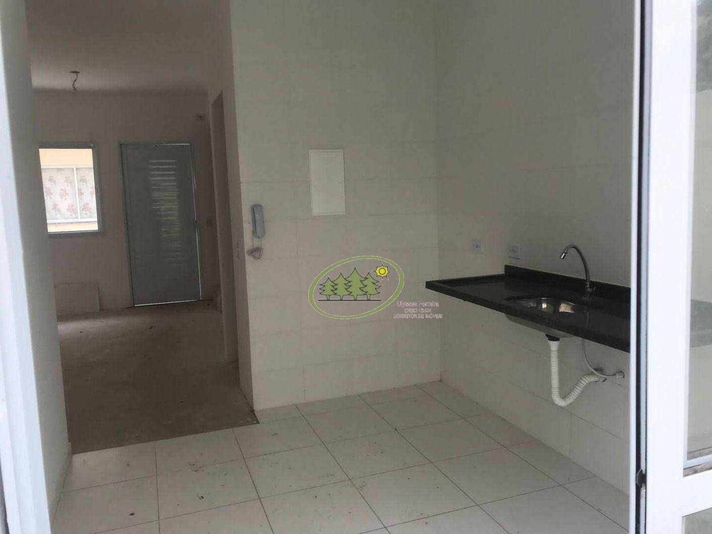 Sobrado à venda com 2 quartos, 68m² - Foto 4