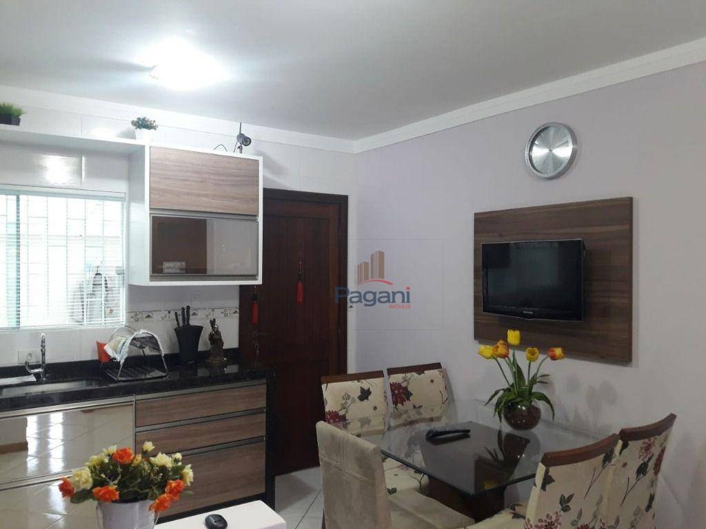 Sobrado à venda com 3 quartos, 70m² - Foto 3