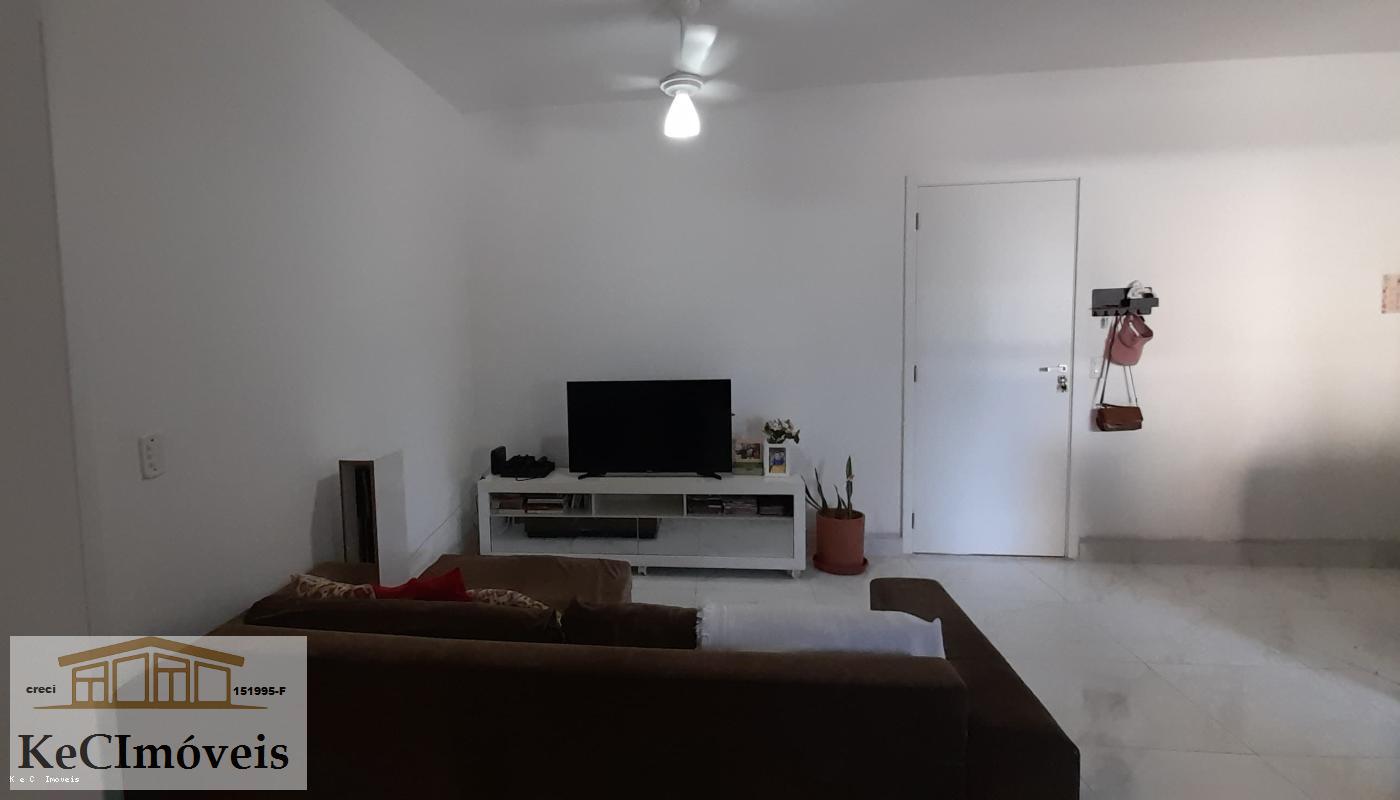 Apartamento à venda com 2 quartos, 65m² - Foto 27