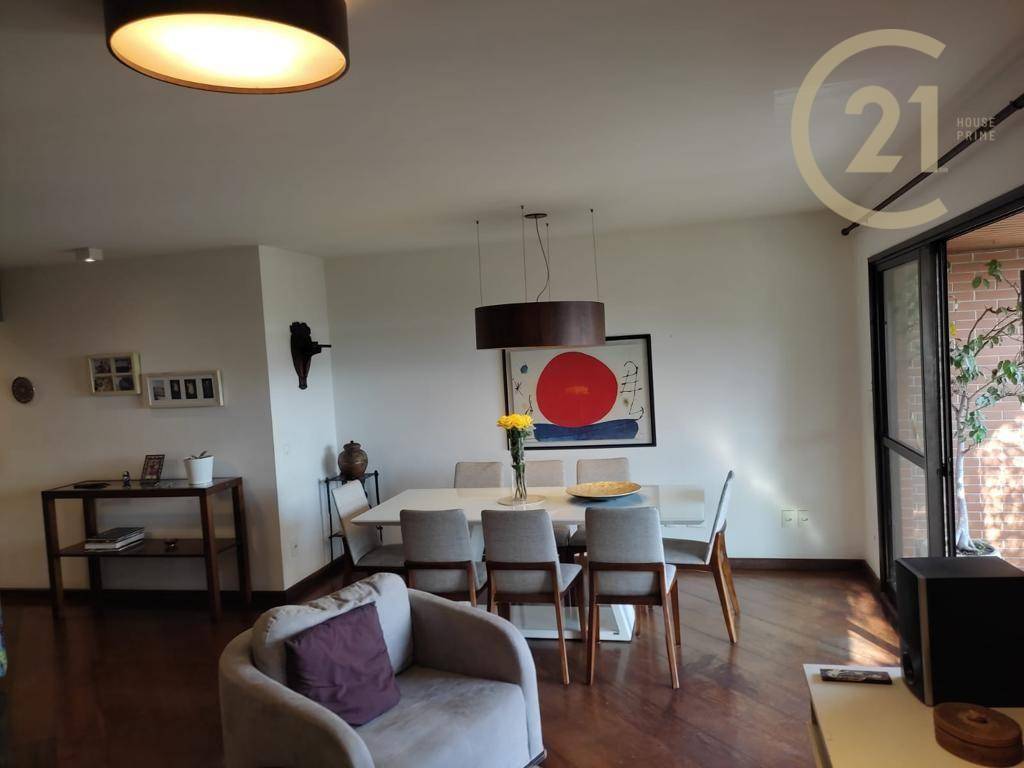 Apartamento à venda com 3 quartos, 130m² - Foto 2