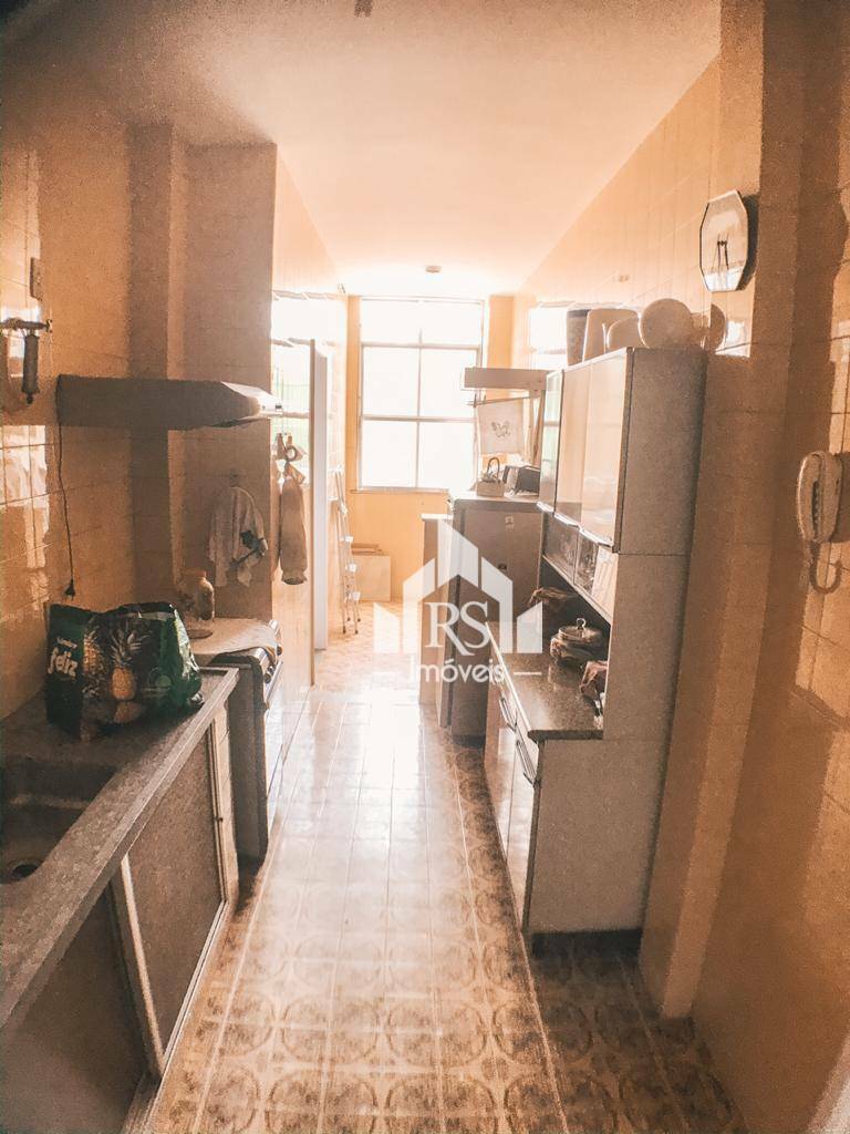 Apartamento à venda com 3 quartos, 83m² - Foto 4