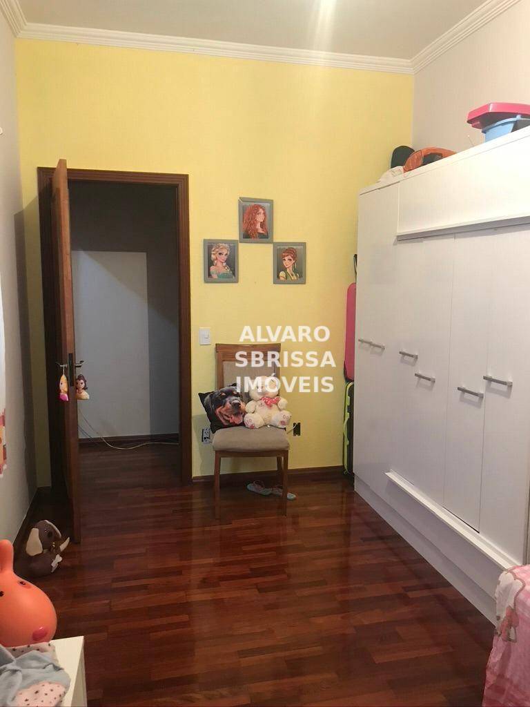 Casa à venda com 3 quartos, 131m² - Foto 16