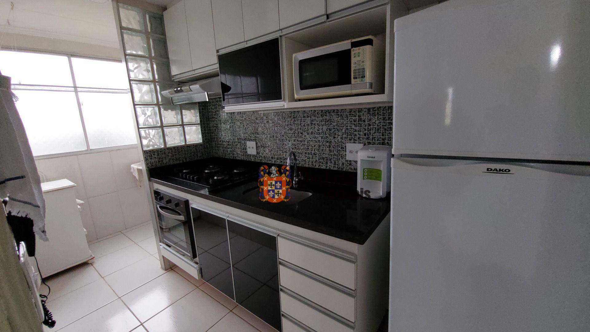 Apartamento à venda com 2 quartos, 50m² - Foto 6