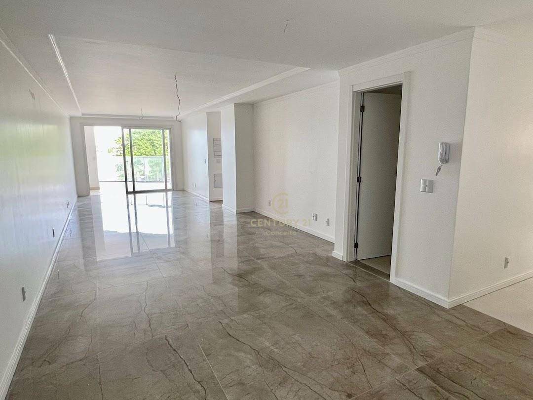 Apartamento à venda com 4 quartos, 221m² - Foto 7