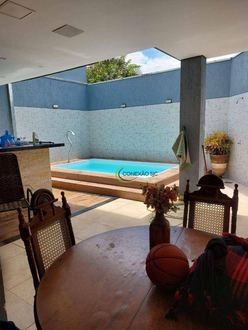 Casa de Condomínio à venda com 3 quartos, 295m² - Foto 10