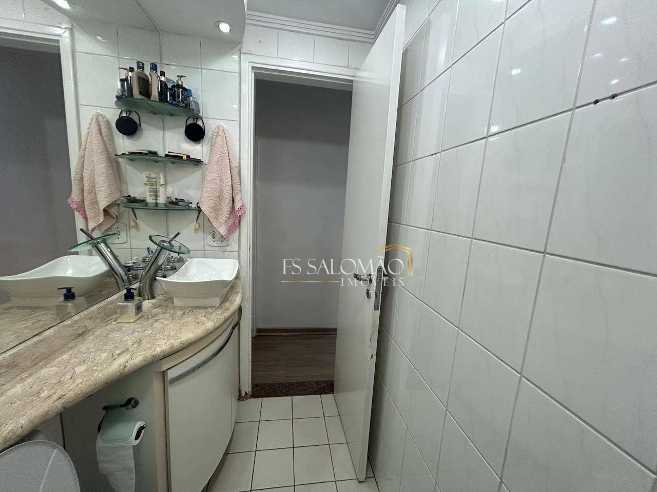 Apartamento à venda com 2 quartos, 49m² - Foto 11