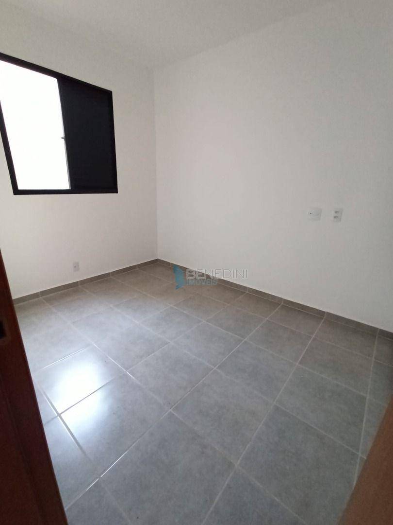 Apartamento à venda com 2 quartos, 76m² - Foto 11