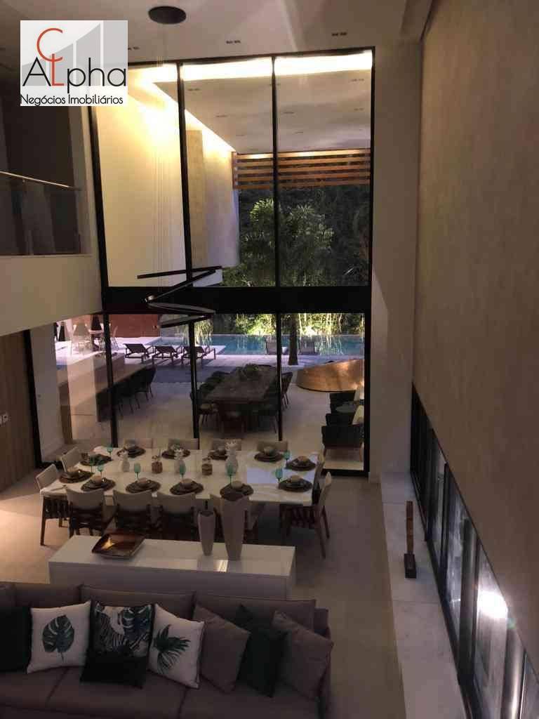 Sobrado à venda com 6 quartos, 504m² - Foto 2