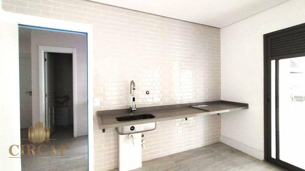 Apartamento à venda com 3 quartos, 146m² - Foto 4