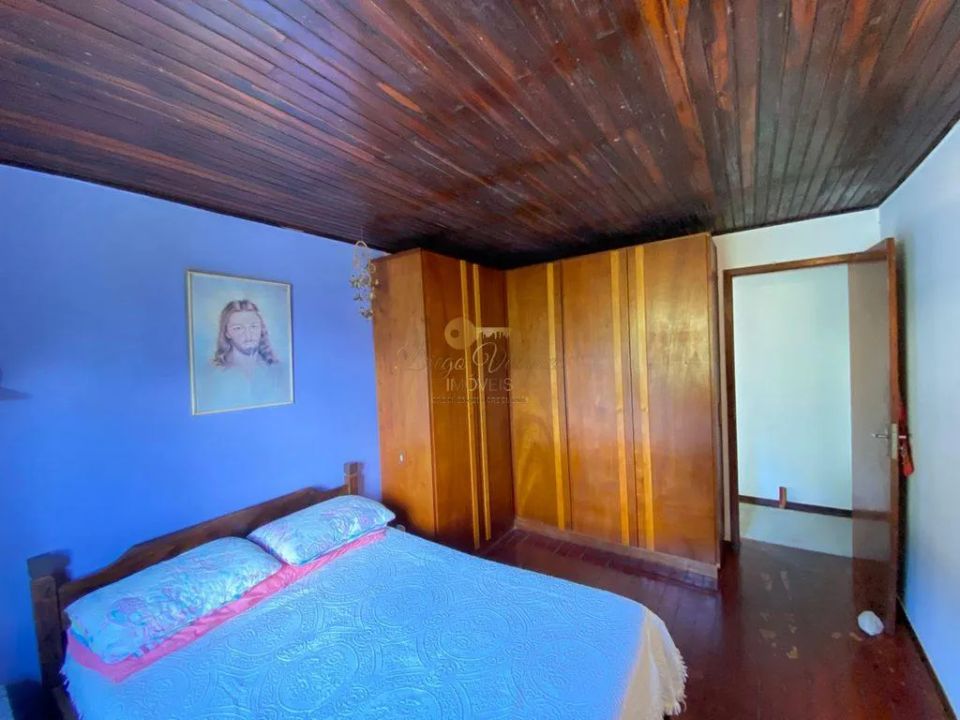 Casa à venda com 3 quartos, 1080m² - Foto 16