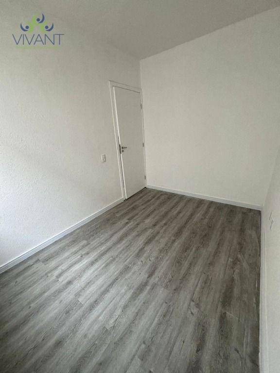 Apartamento para alugar com 2 quartos, 41m² - Foto 3