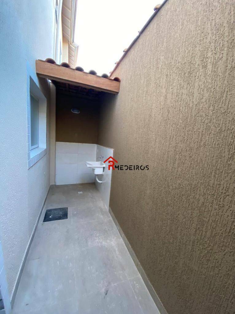 Sobrado à venda com 2 quartos, 48M2 - Foto 9