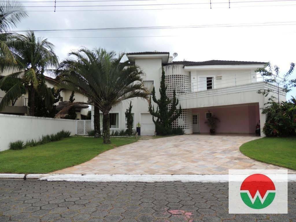 Casa de Condomínio para alugar com 5 quartos, 600m² - Foto 2