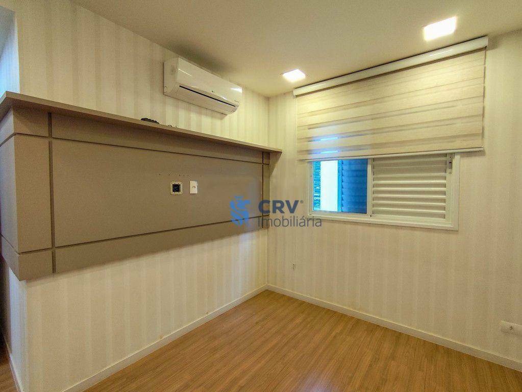 Apartamento para alugar com 3 quartos, 110m² - Foto 8