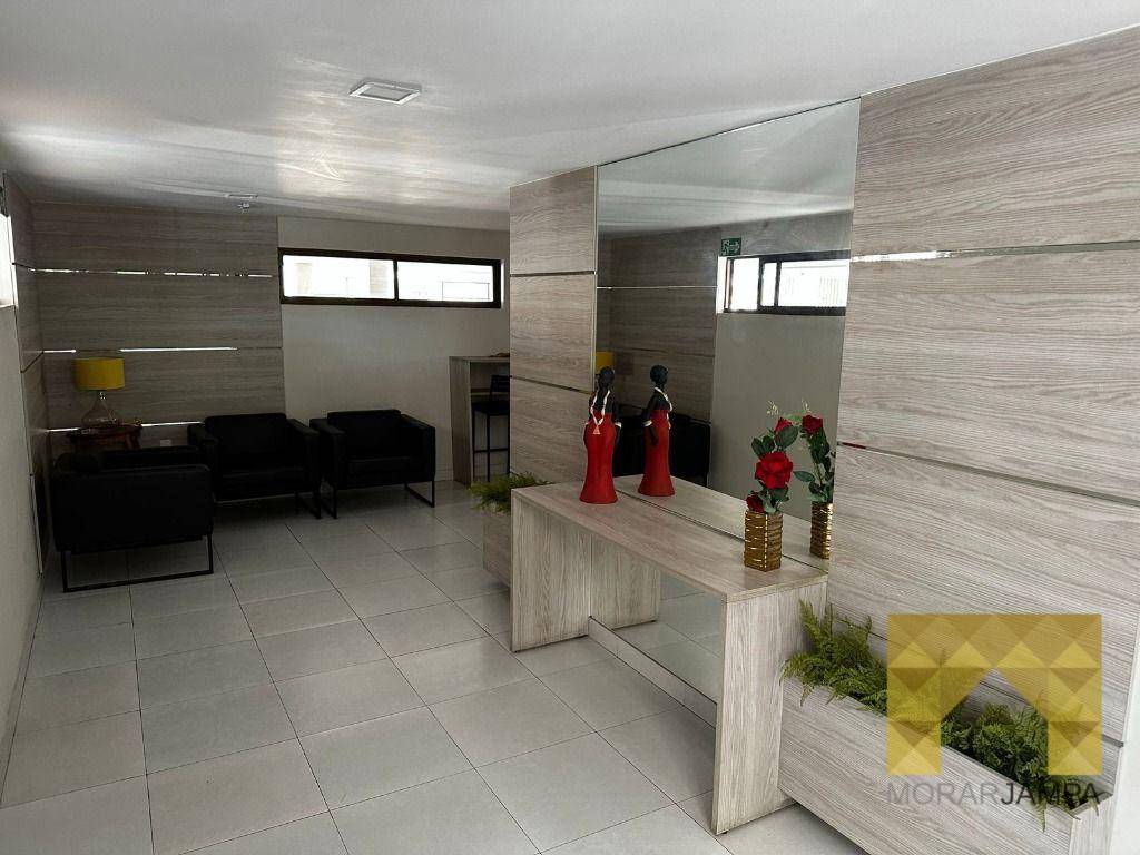 Apartamento à venda com 2 quartos, 66m² - Foto 12