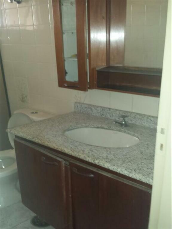 Apartamento à venda com 1 quarto, 1m² - Foto 19