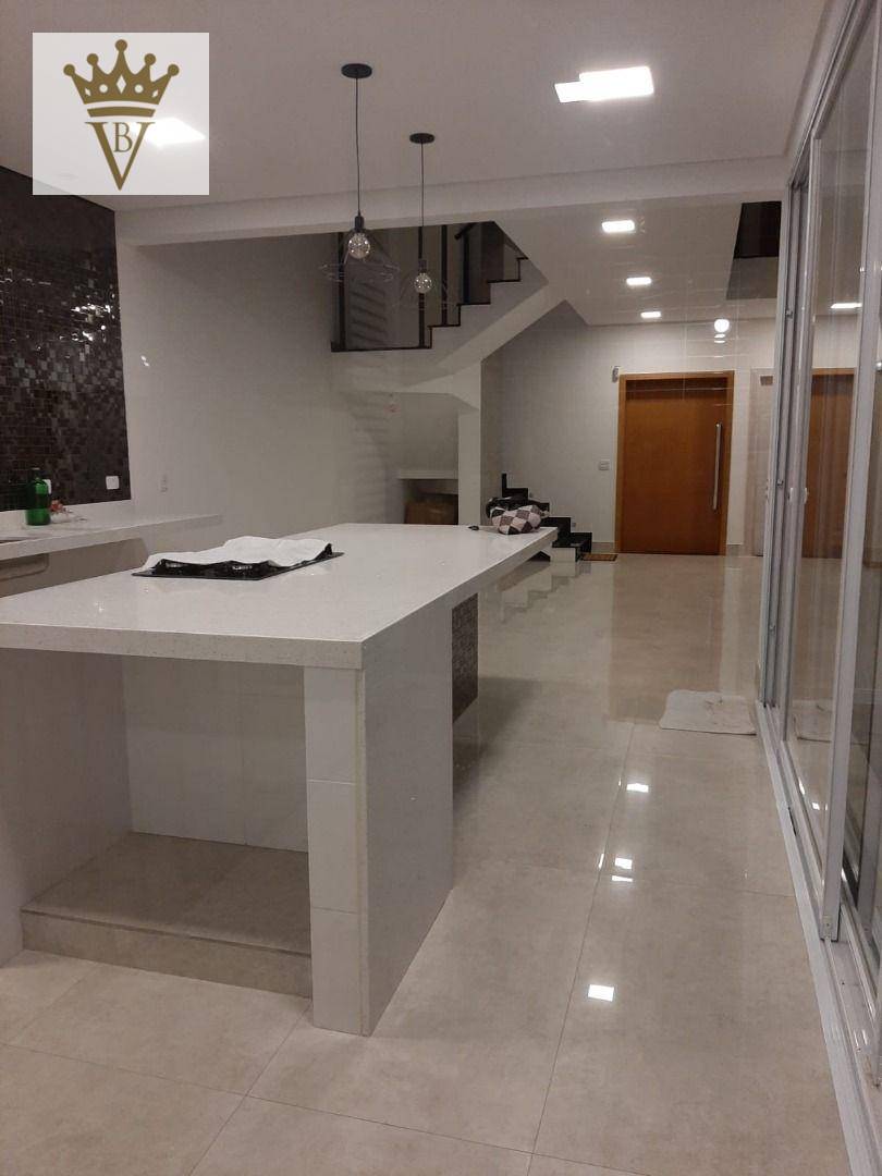 Casa à venda com 4 quartos, 340m² - Foto 10