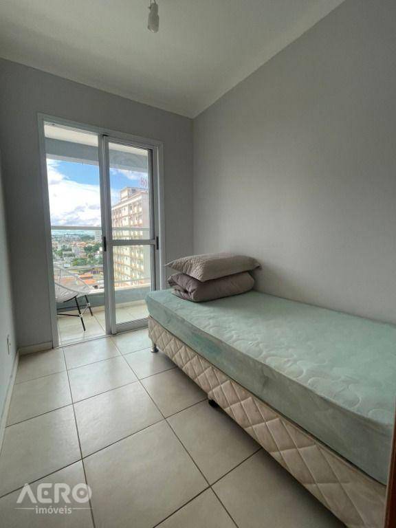 Apartamento para alugar com 2 quartos, 48m² - Foto 12