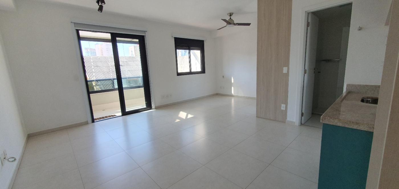 Apartamento à venda com 1 quarto, 42m² - Foto 32