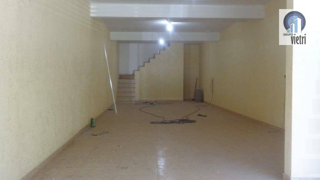 Sobrado à venda com 3 quartos, 150m² - Foto 2