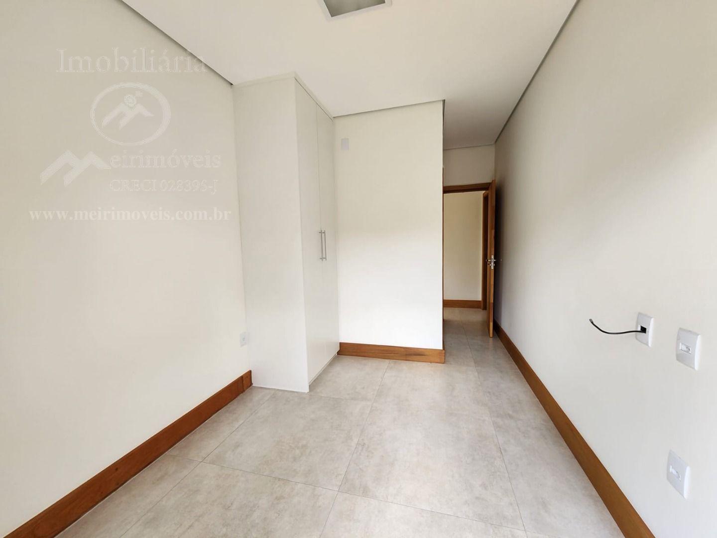 Casa à venda com 2 quartos, 600m² - Foto 16