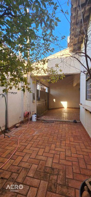 Casa, 2 quartos, 96 m² - Foto 4