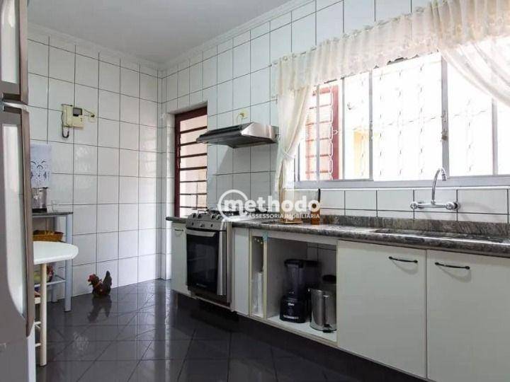 Casa à venda com 4 quartos, 352m² - Foto 10