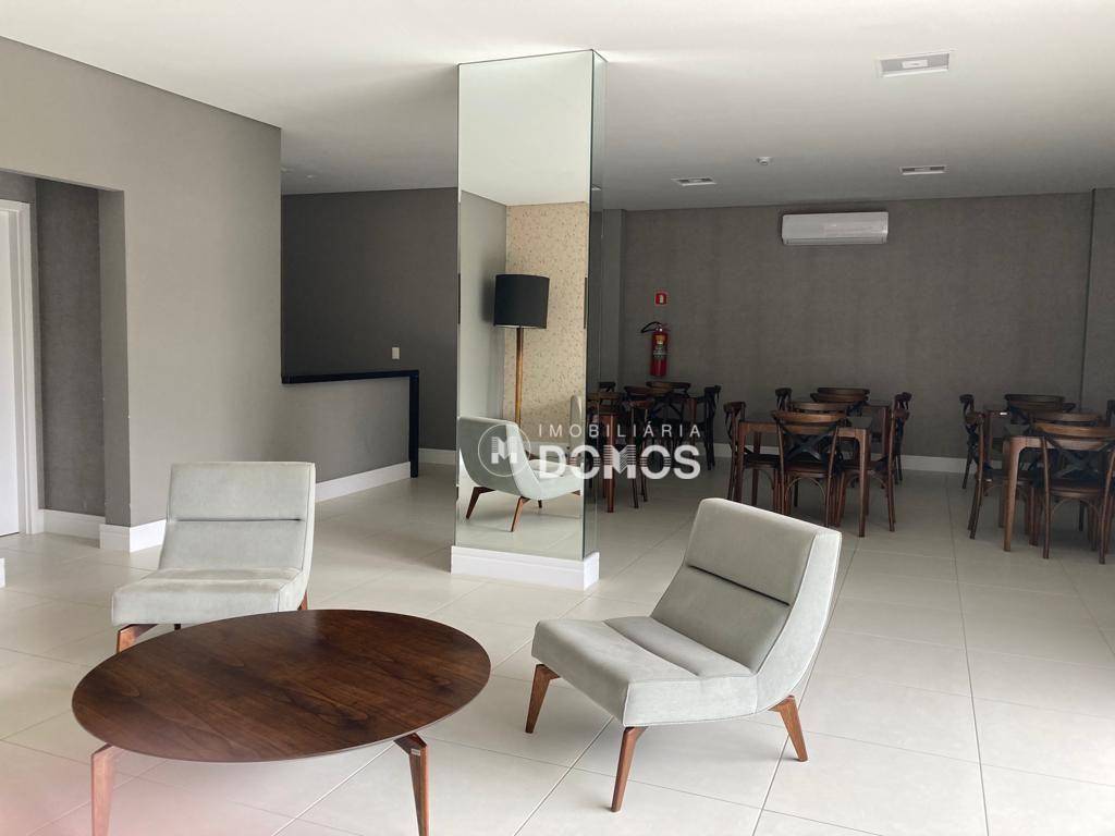 Apartamento à venda com 2 quartos, 77m² - Foto 15