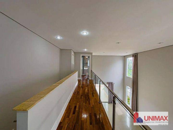 Casa à venda com 4 quartos, 312m² - Foto 12