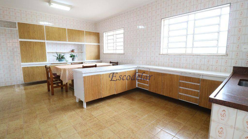 Sobrado à venda com 3 quartos, 228m² - Foto 17