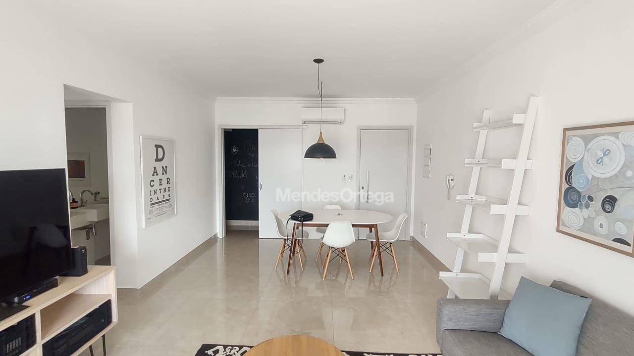 Apartamento para alugar com 3 quartos, 98m² - Foto 3