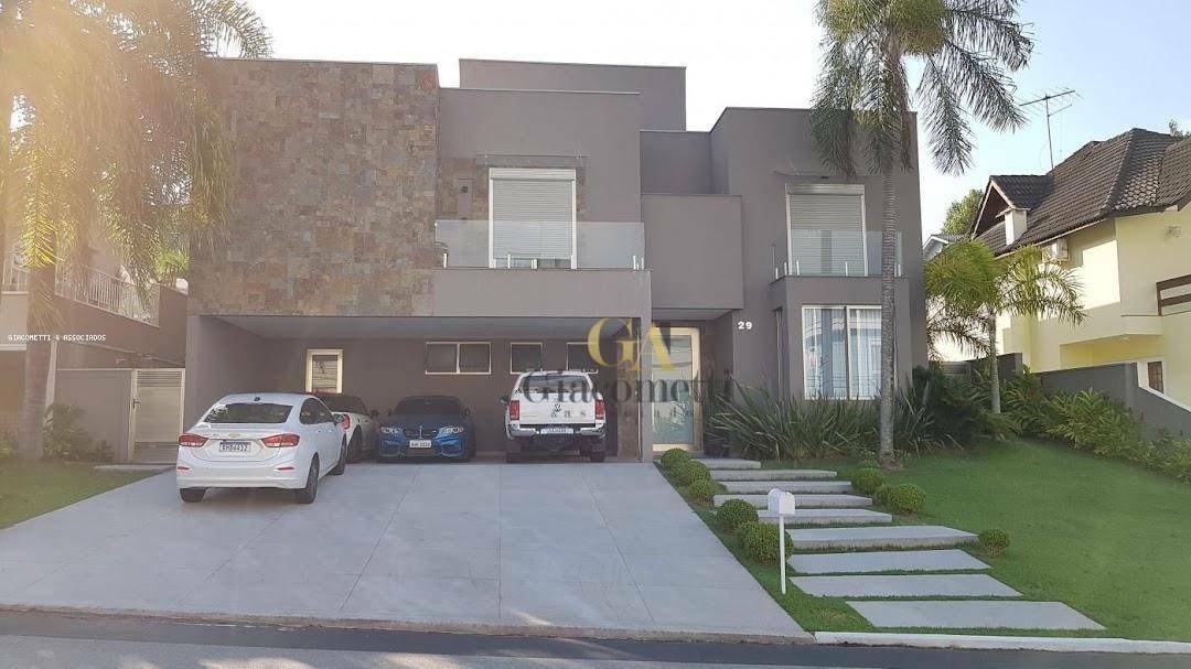 Casa de Condomínio à venda com 5 quartos, 550m² - Foto 2