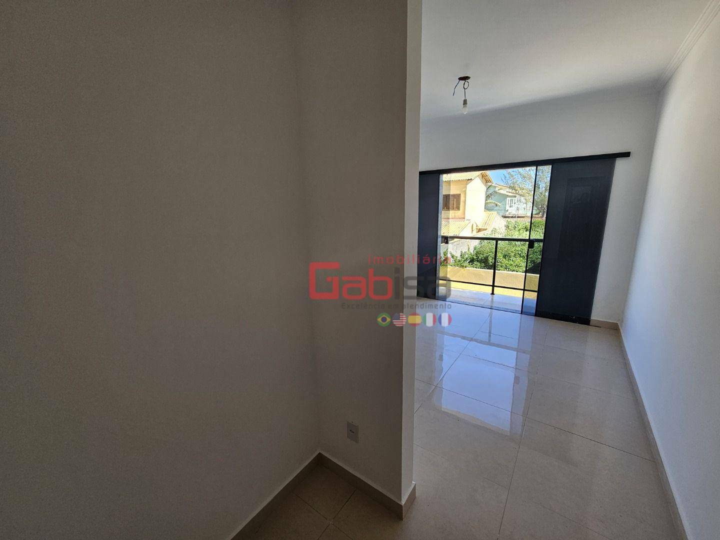 Casa à venda com 4 quartos, 135m² - Foto 15