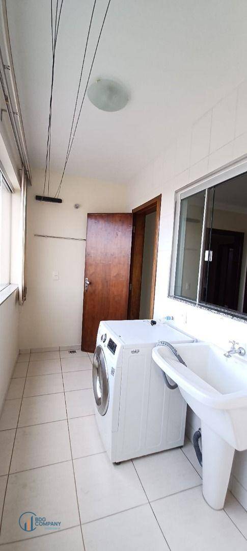 Apartamento para alugar com 3 quartos, 100m² - Foto 24