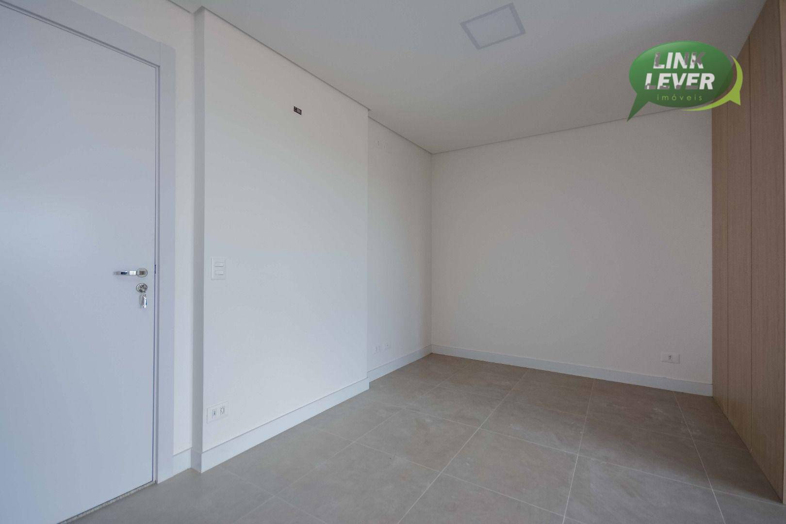 Apartamento para alugar com 1 quarto, 49m² - Foto 12