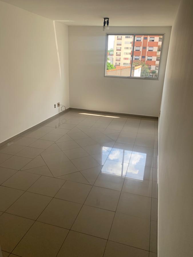 Apartamento à venda com 3 quartos, 62m² - Foto 3