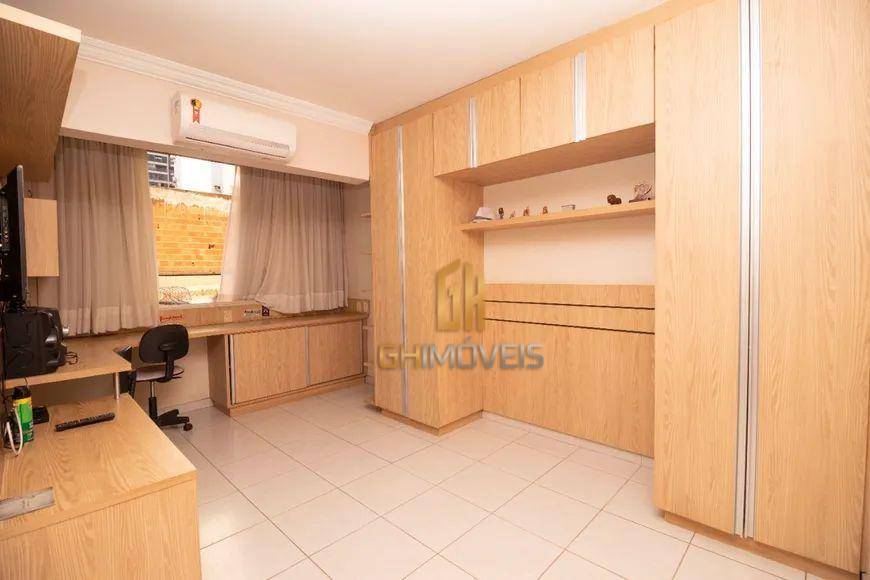 Apartamento à venda com 4 quartos, 209m² - Foto 24