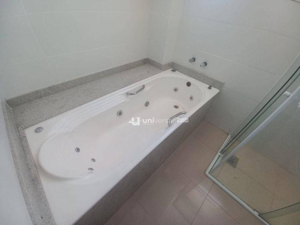Cobertura à venda com 4 quartos, 300m² - Foto 12