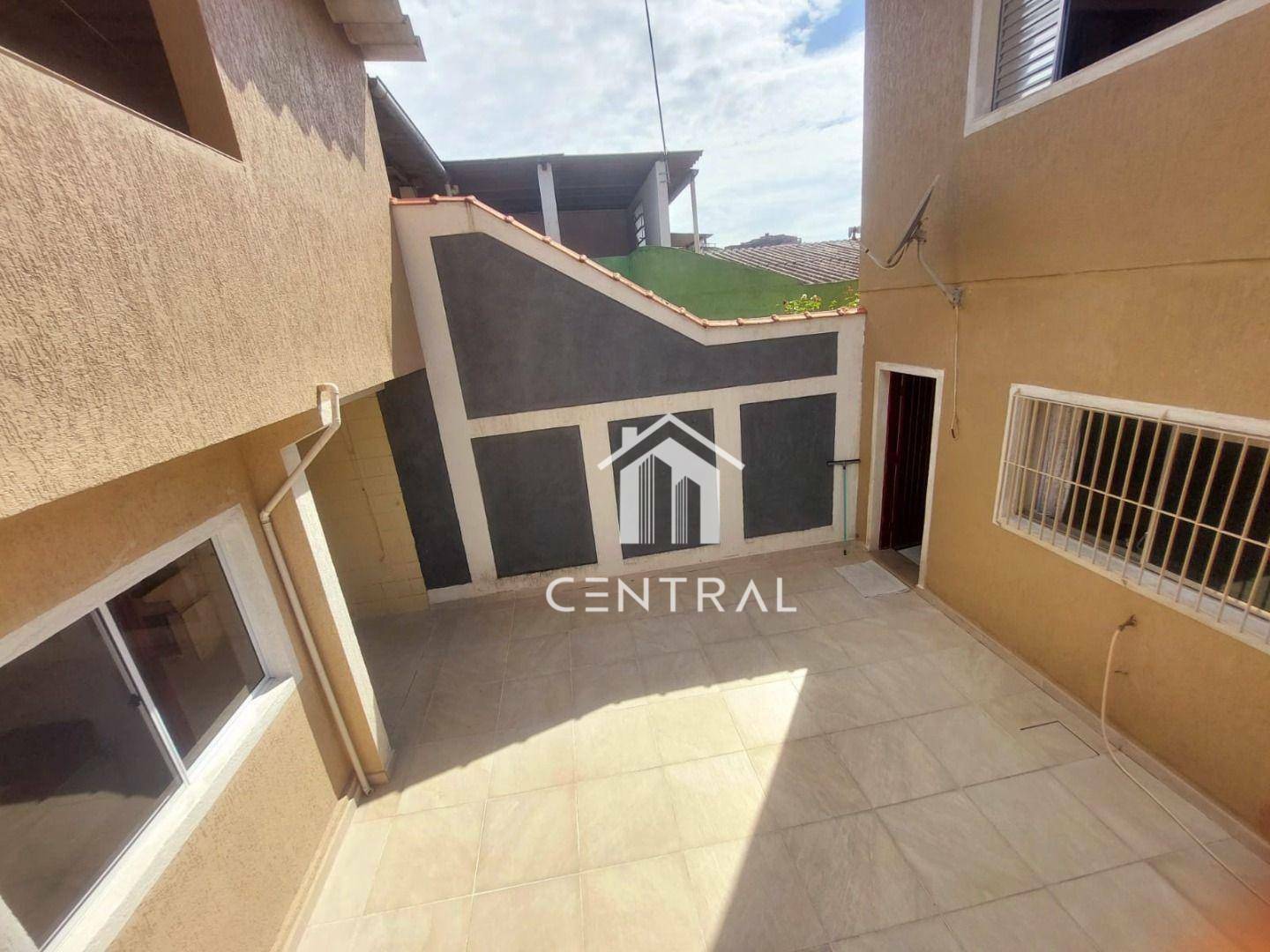 Sobrado à venda com 2 quartos, 180m² - Foto 28