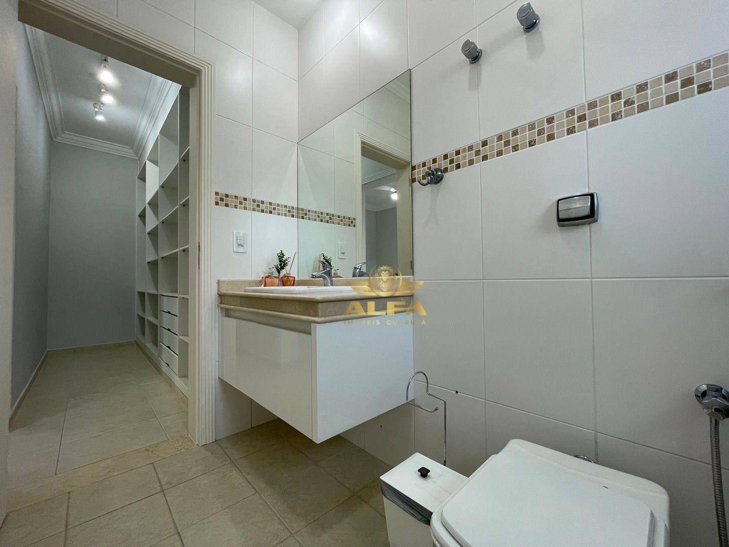 Casa de Condomínio à venda com 6 quartos, 570m² - Foto 31