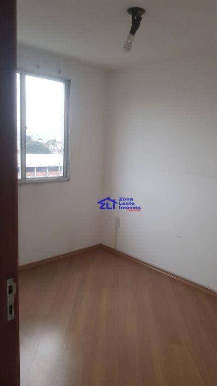 Apartamento à venda com 2 quartos, 44m² - Foto 4