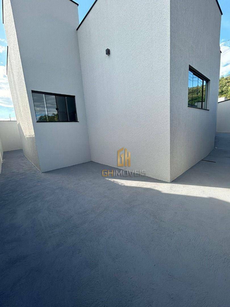 Casa à venda com 3 quartos, 143m² - Foto 19